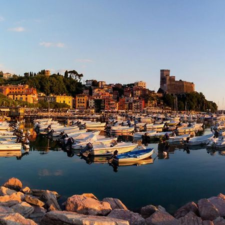 Libeccio 1 - Holiday Home & Parking Lerici Luaran gambar